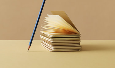 Notizbücher mit Bleistift Blocchi note con matita
